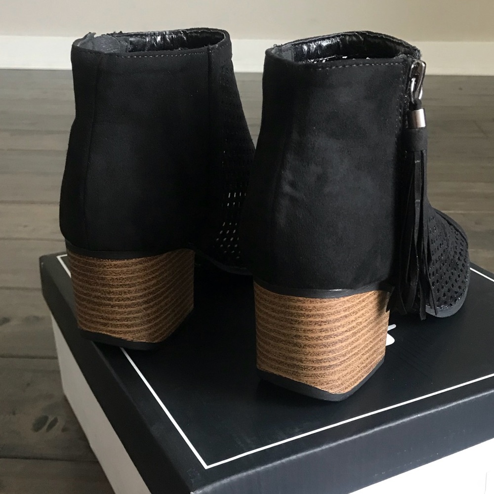 Black Suede Mesh Tassell Booties - Picture 4 of 6